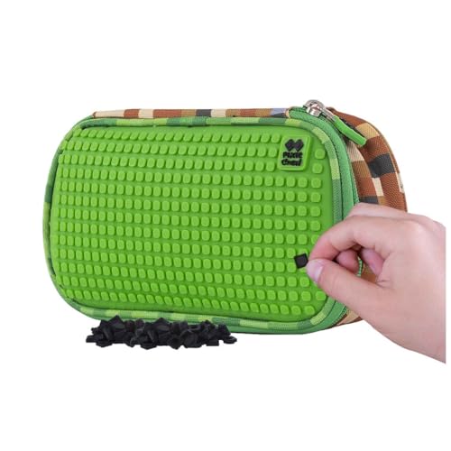 PIXIE CREW Estuche Escolar Verde Pixelado con Amplio Espacio para Útiles Acolchado Que Protege de Impactos 2 Pisos con Cierre de Cremallera y Panel de Silicona Personalizable +30 Pequeños Píxeles