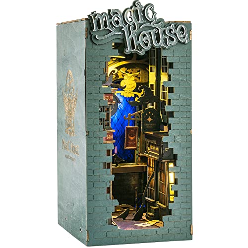 ROBOTIME Book Nook Kit, Casa Libros de Madera, Bookend con Luces LED, Hogar, Decoración de Estantería (Casa Mágica), adultos unisex