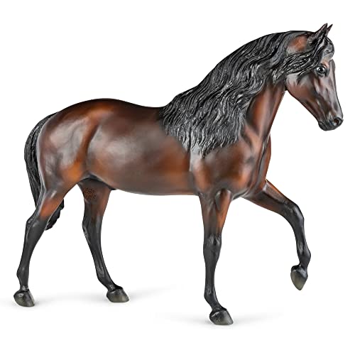 Breyer Horses Traditional Series Vivaldi de Besilu| Semental Finino Campeón Nacional | Modelo de juguete de caballo | 11.5 x 9.5 pulgadas | Escala 1:9 | Modelo #1860