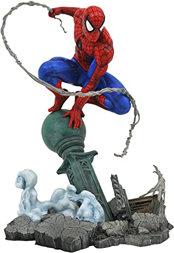 Diamond Select Toys Marvel Gallery Comic - Spider-Man PVC Statue (Aug212426)