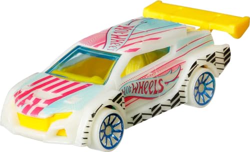 Hot Wheels Glow in the Dark Monster Trucks - Brilla en la Oscuridad - 5 Monster Trucks - 5 Coches a Escala 1:64 - Regalo para Niños de 4-8 Años