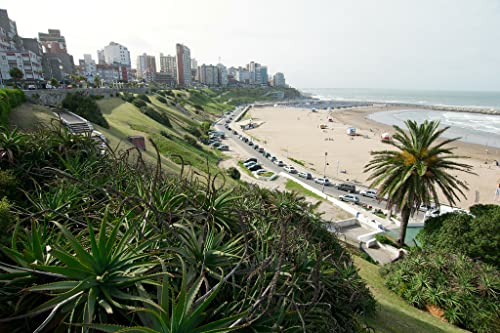 Lais Puzzle Vista de la Costa con Parte del Horizonte de la Ciudad al Fondo, Mar del Plata, Buenos Aires, Argentina 2000 Piezas