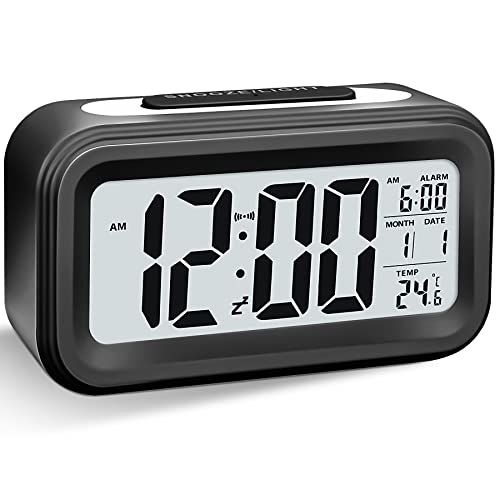 Larkumio Despertador Digital Pilas, Reloj Despertador Inteligente Alarm Clock Silencioso Sin Tic TAC con Luz, LED Despertador Infantil con Temperatura Fecha para Adultos Niño, Negro