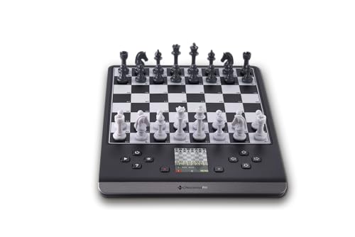 Millennium ChessGenius Pro 2024 - el compañero de Juego entusiastas del ajedrez