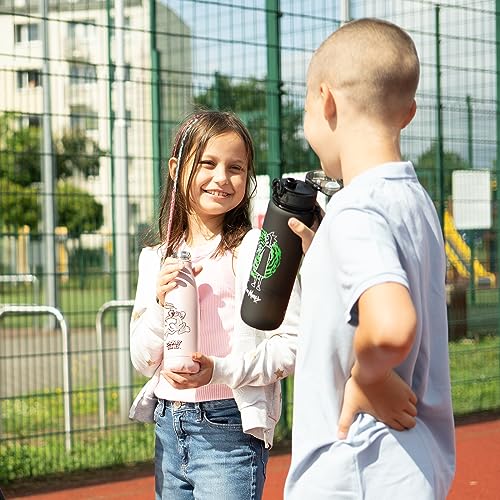 MOMO WAY DC Comics Rick and Morty Botella de Agua en Tritan 1 Litro, Reutilizable Botella deportiva sin BPA con Inserto de fruta para Niños, Gimnasio, Oficina, Colegio, Yoga