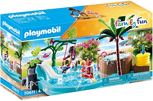 PLAYMOBIL Family Fun 71001 Aventura en la Casa del Árbol con tobogán, Fogata LED, Juguetes para niños a partir de 4 años & Family Fun 70611 Piscina Infantil con bañera hidromasaje, Para jugar con agua