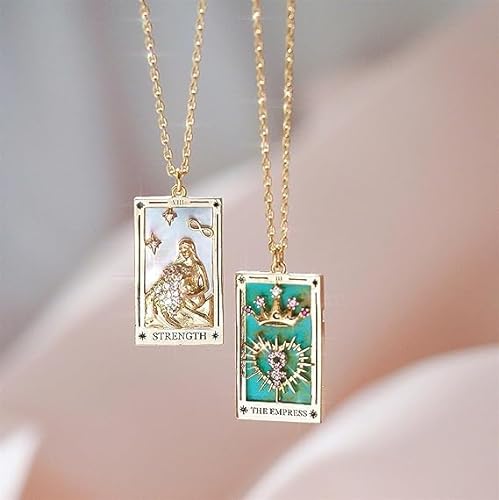 QQLADY Collares simbólicos de Cartas de Tarot Coloridas, Colgante de Carta de Tarot de Esmalte Cuadrado de Acero Inoxidable Chapado en Oro de 18k, Colgante de Sol y Luna (1pcs-j,M)