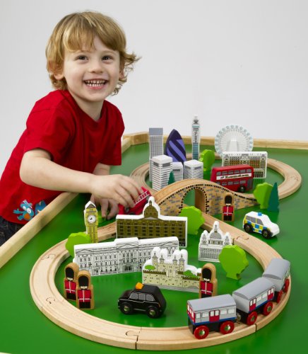 Tidlo Wooden City of London Figure of Eight Train Set