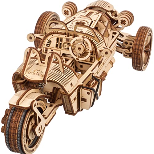 UGEARS Tricar UGR-S - Maqueta de Coche para Montar - Puzzle 3D Madera para Adultos - Maqueta Madera Puzzle Moto con Dirección Funcional y Motor de Resorte - Ideal para Amantes de Maquetas de Motos