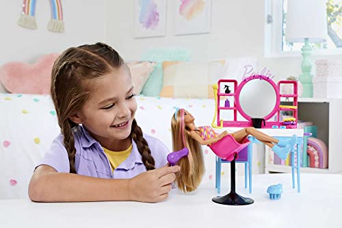 Barbie Totally Hair Set de juego Muñeca con peluquería y accesorios para peinar, regalo de juguete +3 años (Mattel HKV00)