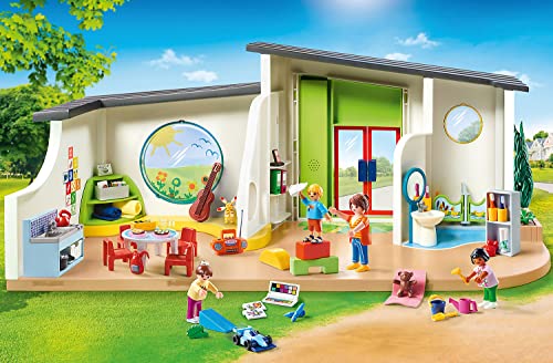 PLAYMOBIL 70280 City Life Guardería Arcoíris con Efectos de luz y Sonido, A Partir de 4 años, Multicolor